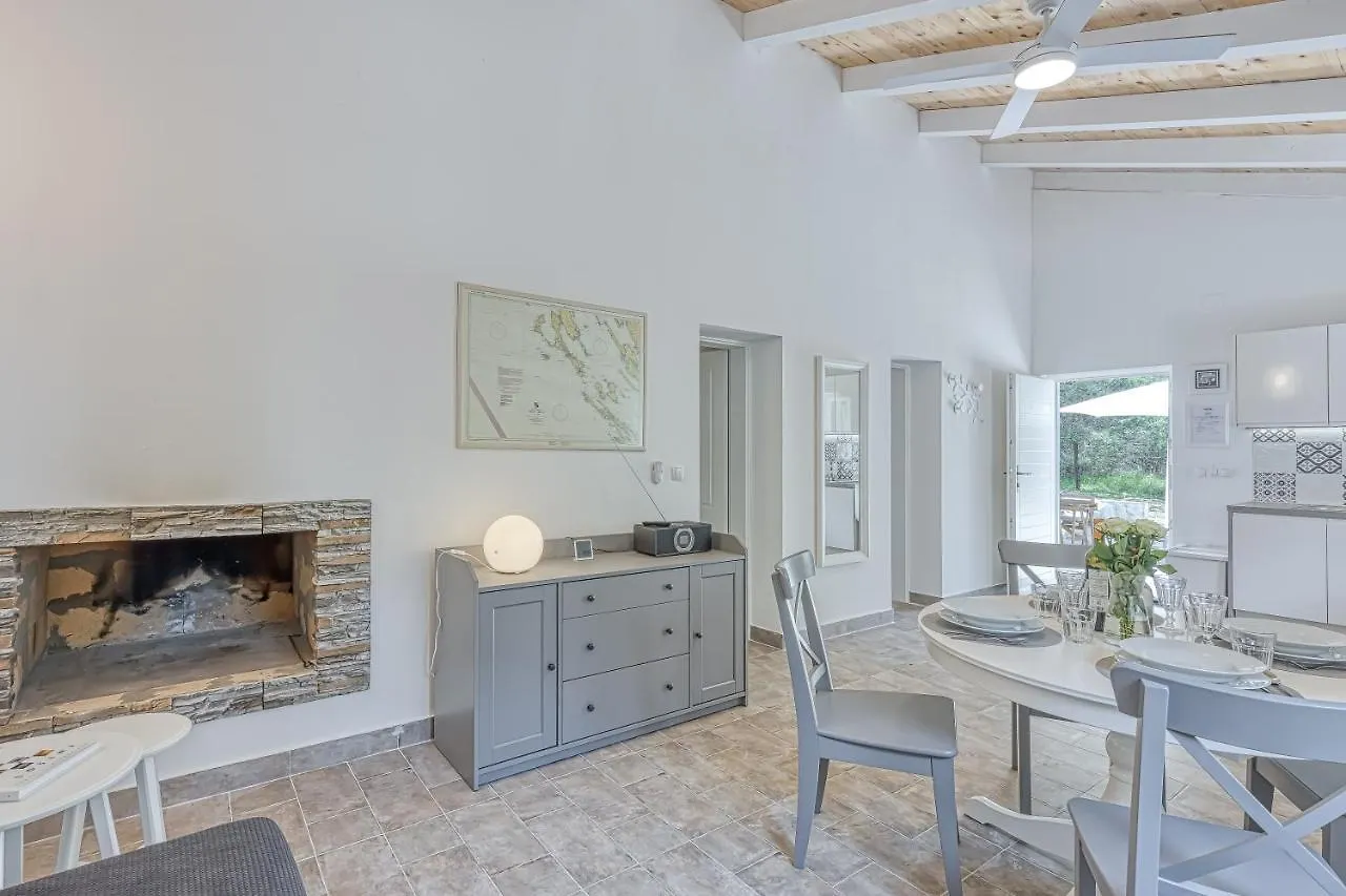Eco House Casa Grigia - Happy Rentals Cunski Holiday home